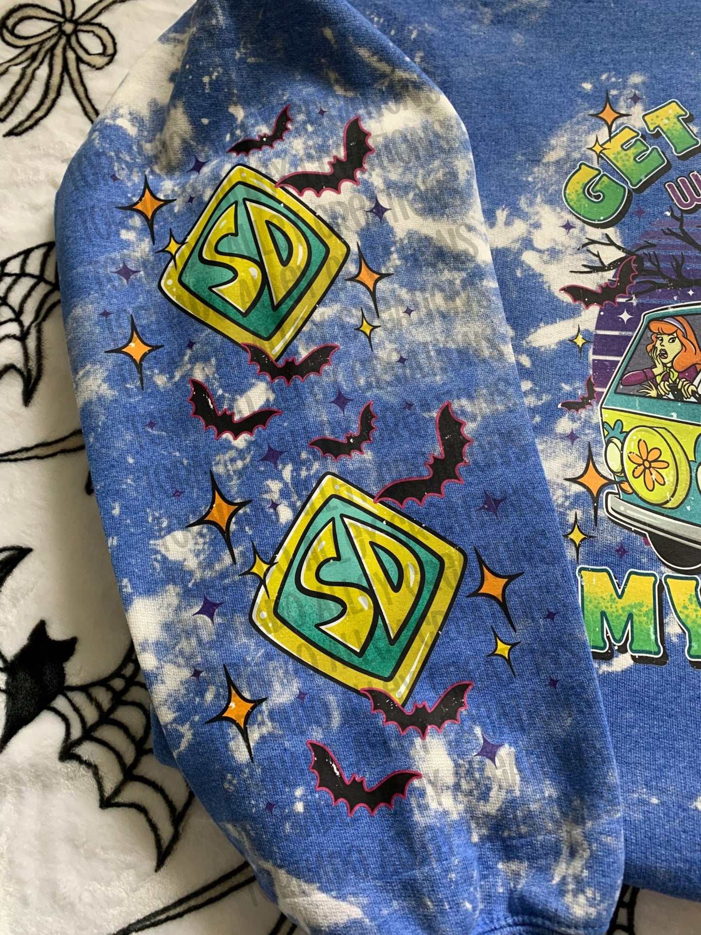Solving Mysteries Crewneck