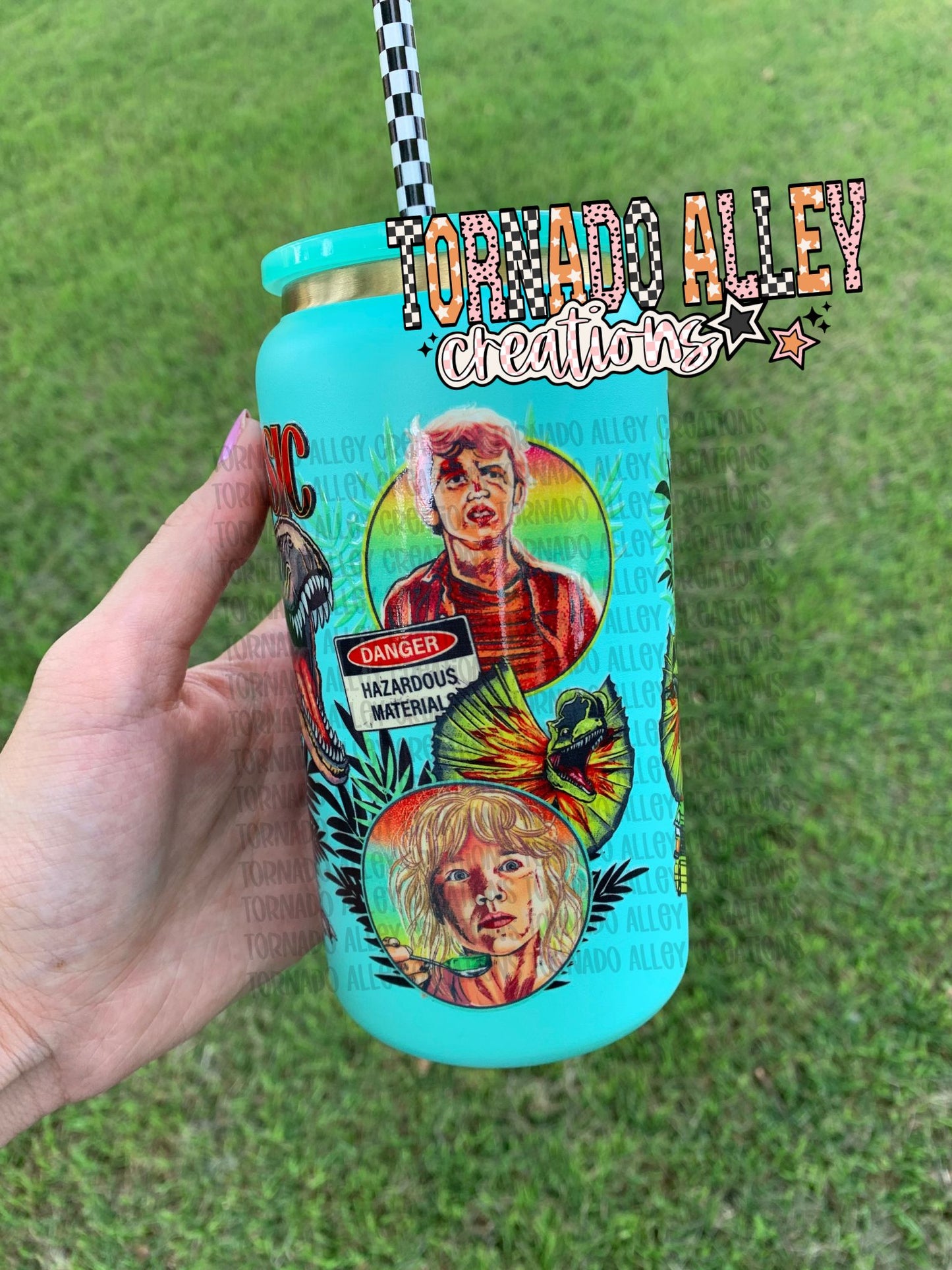 Vintage Dinosaurs 16oz Can