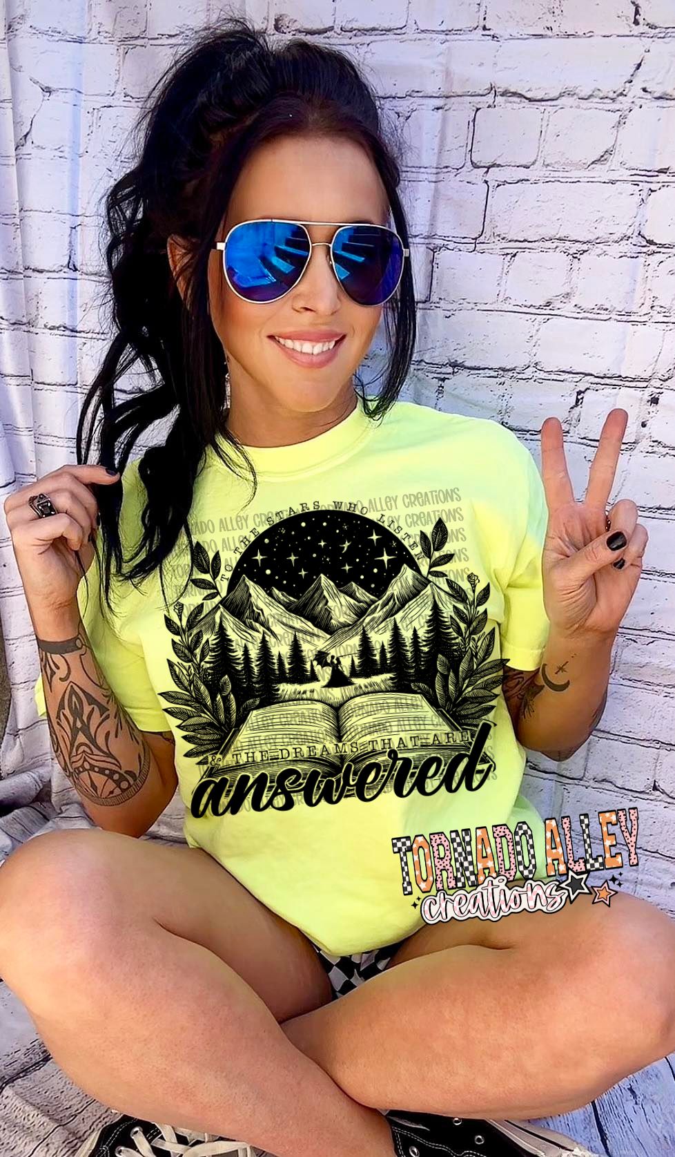 Bookish Fantasy Tee