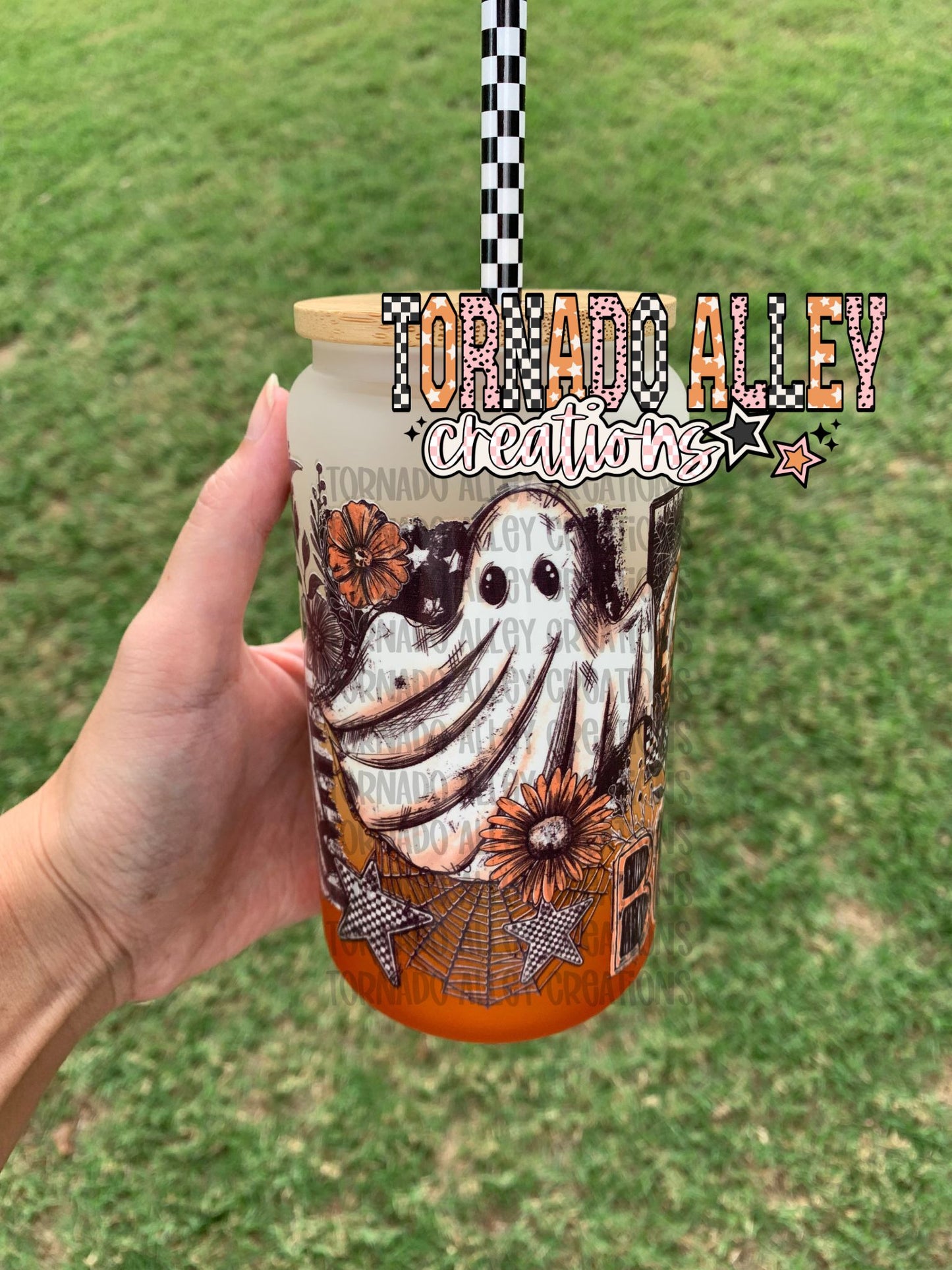 Spooky Vintage Ghost 16oz Glass Can