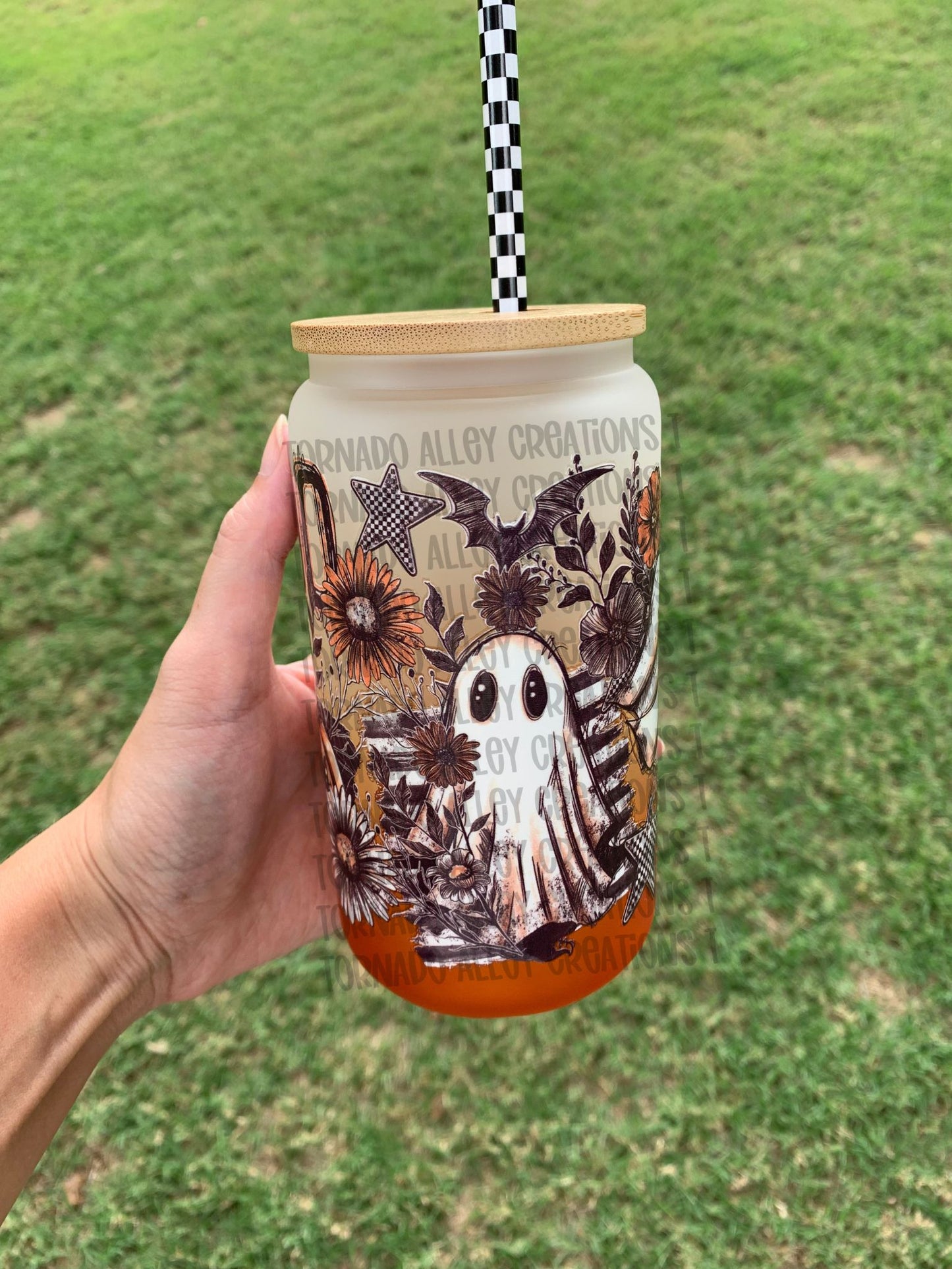 Spooky Vintage Ghost 16oz Glass Can