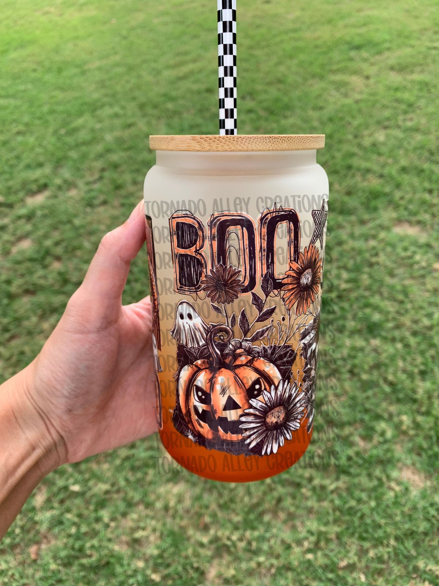 Spooky Vintage Ghost 16oz Glass Can