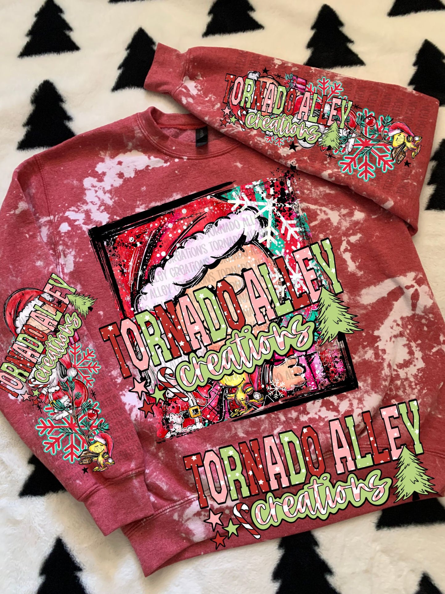 Vintage Christmas Brushstroke Crewneck