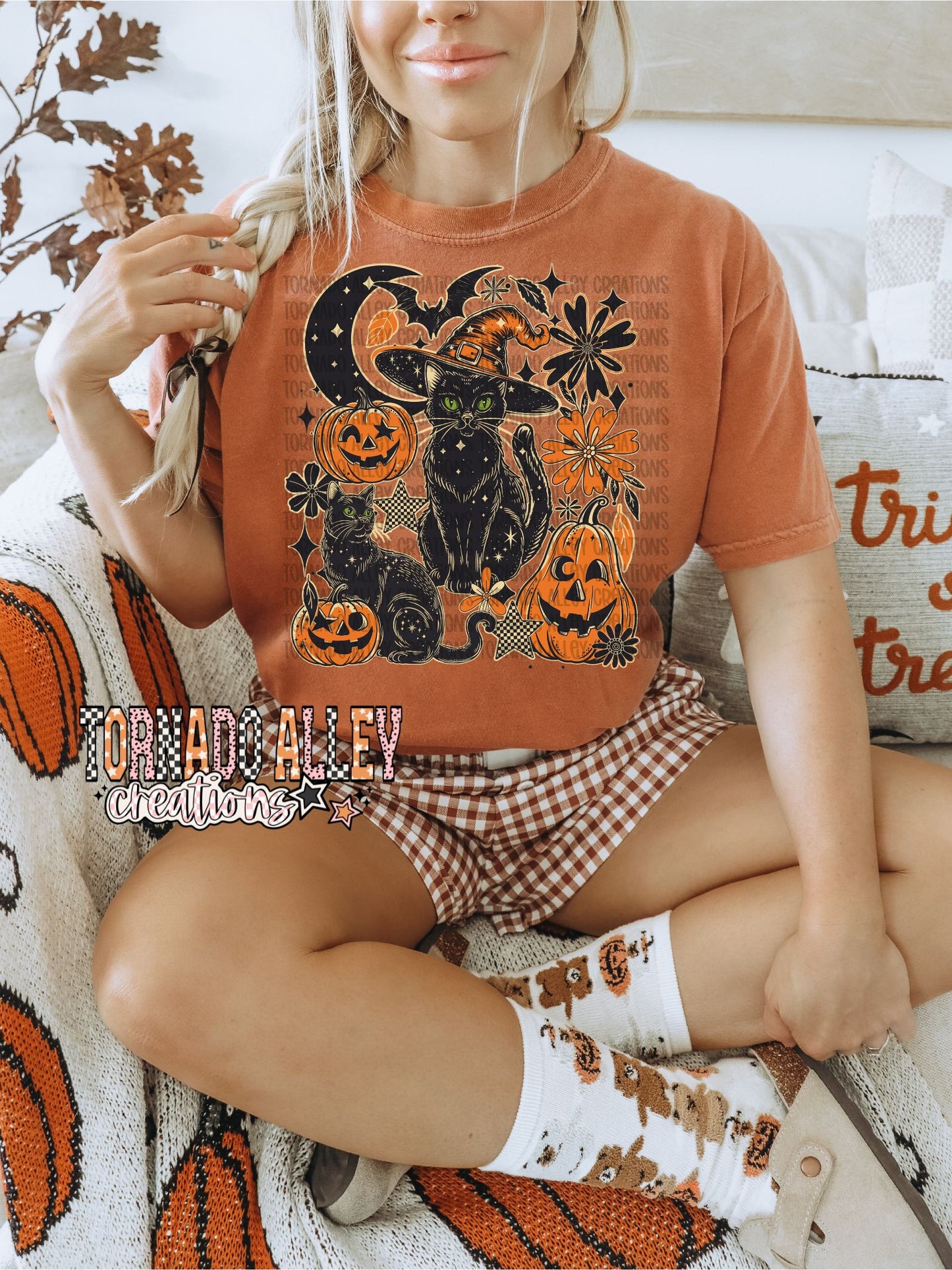 Spooky Black Cat Tee