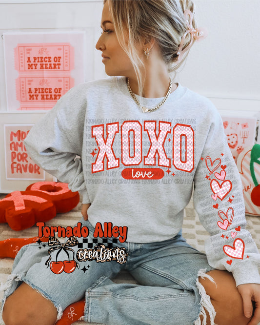 XOXO Love Crewneck