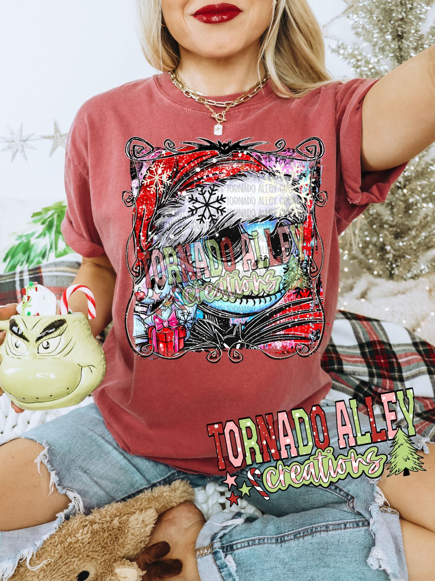Spooky Skelly Christmas Tee