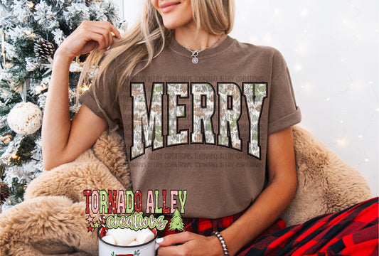Merry Camo Tee