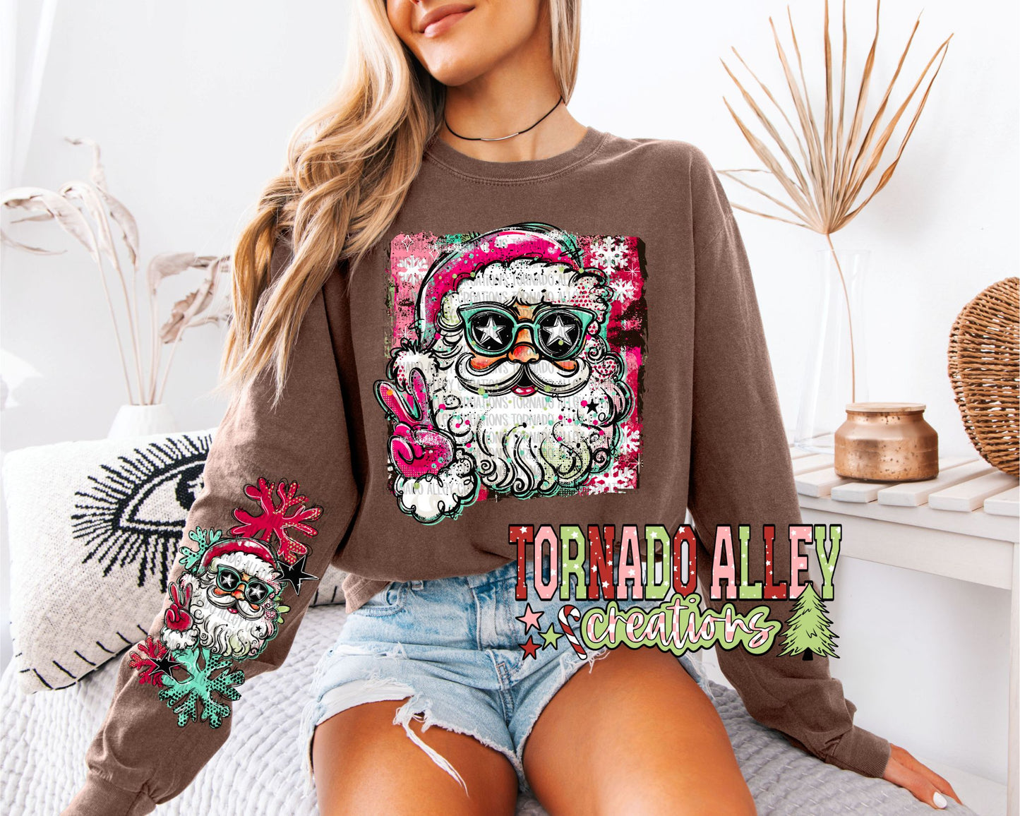 Brushstroke Santa Long Sleeve