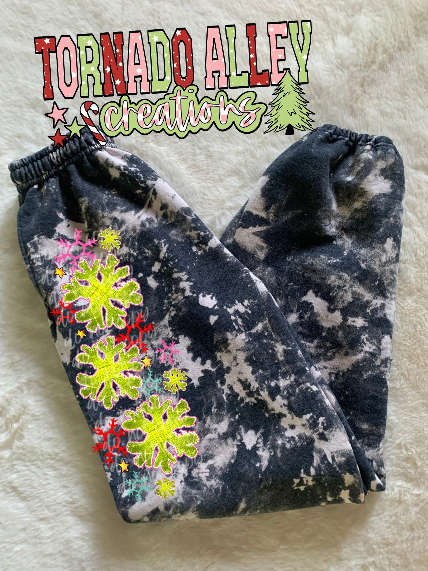 Green Guy Christmas Sweatpants