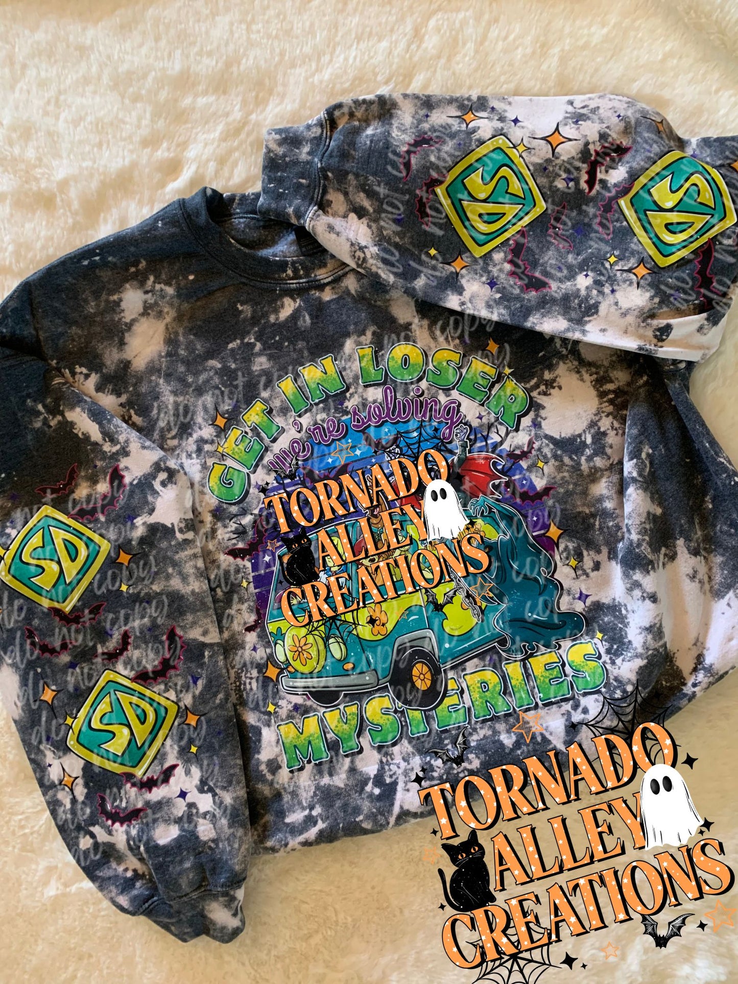 Solving Mysteries Crewneck