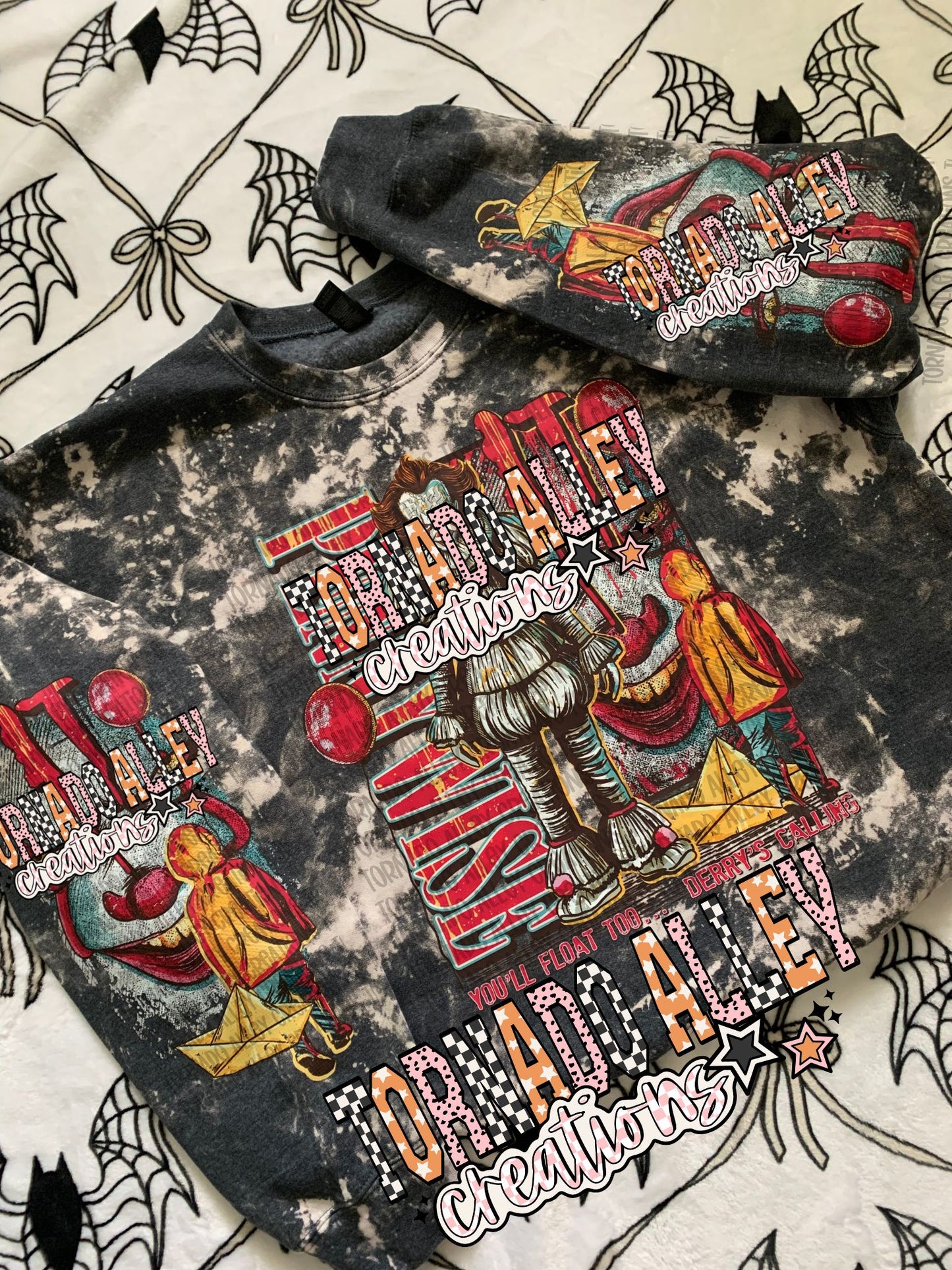 Vintage Spooky Clown Crewneck
