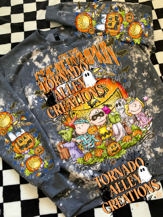 Retro Pumpkin Crewneck