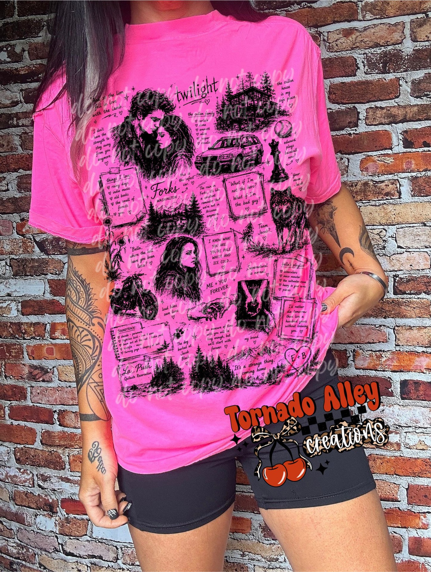 Bookish Vampires Tee