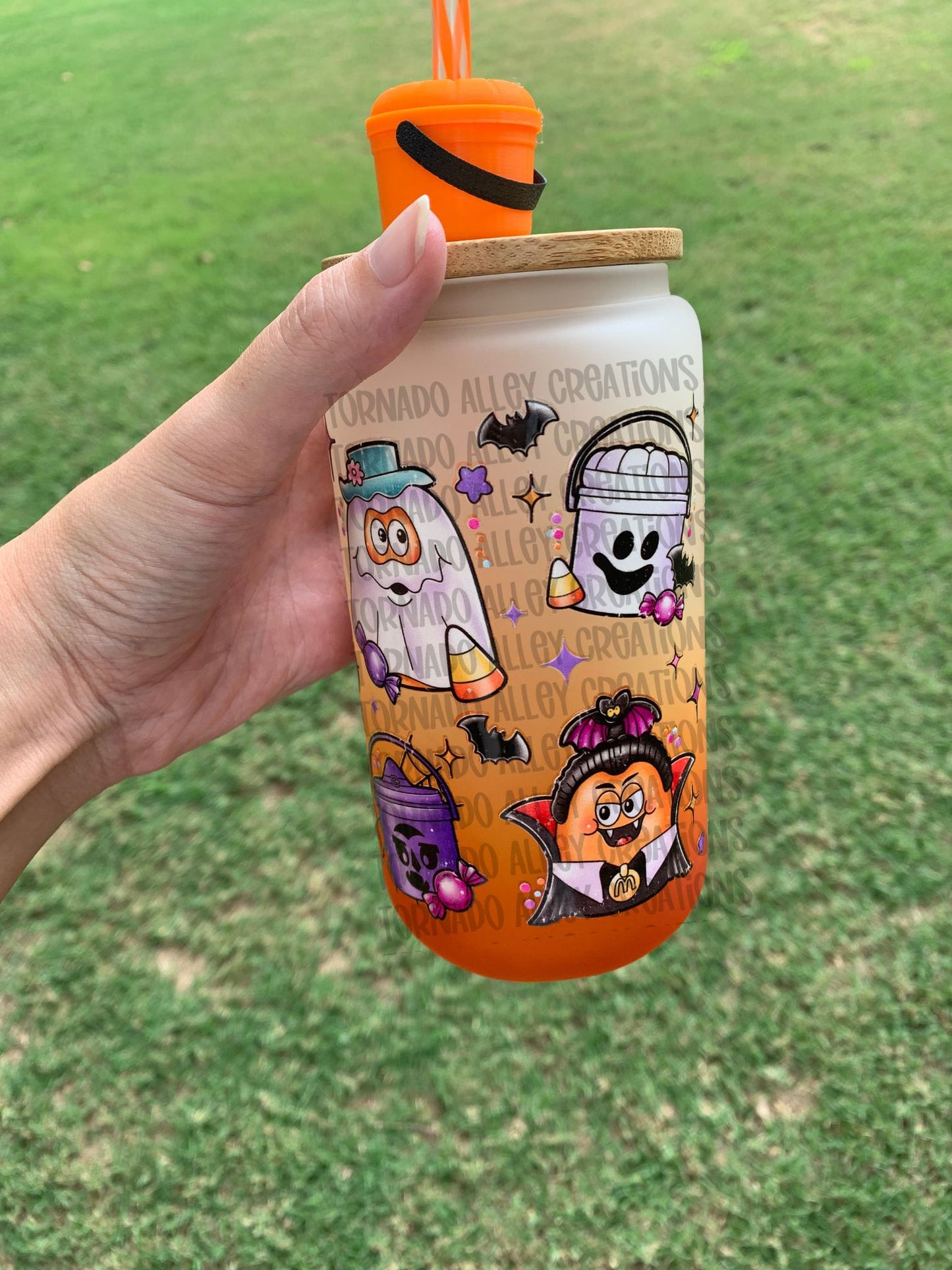 Spooky Nuggies 16oz Glass Can