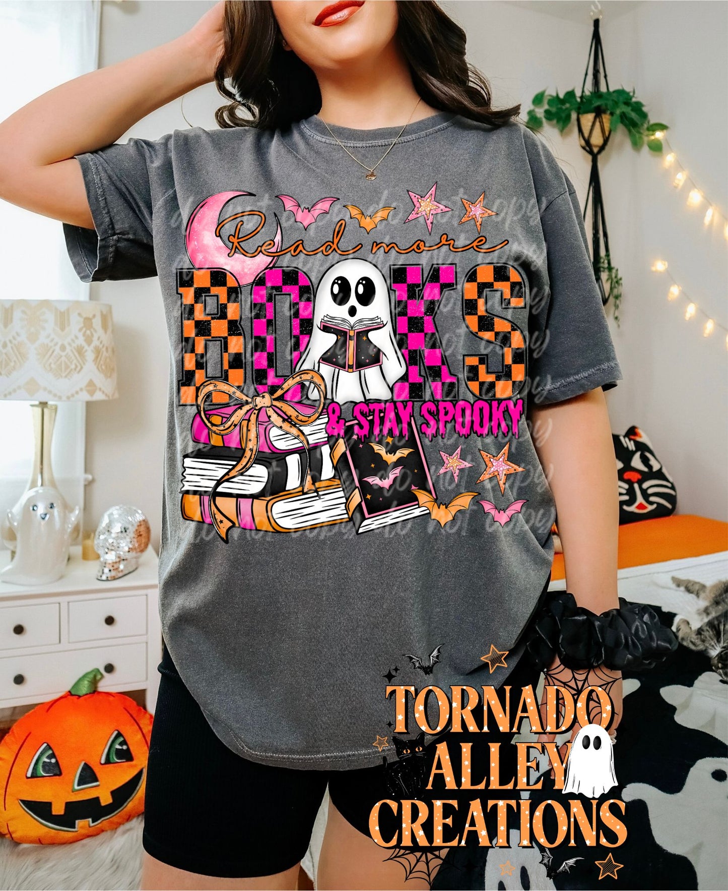 Read More Books and Stay Spooky Tee
