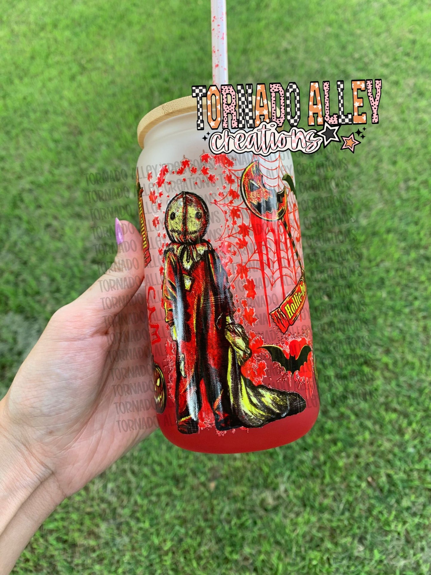 Spooky Horror Red Frost 16oz Glass Can