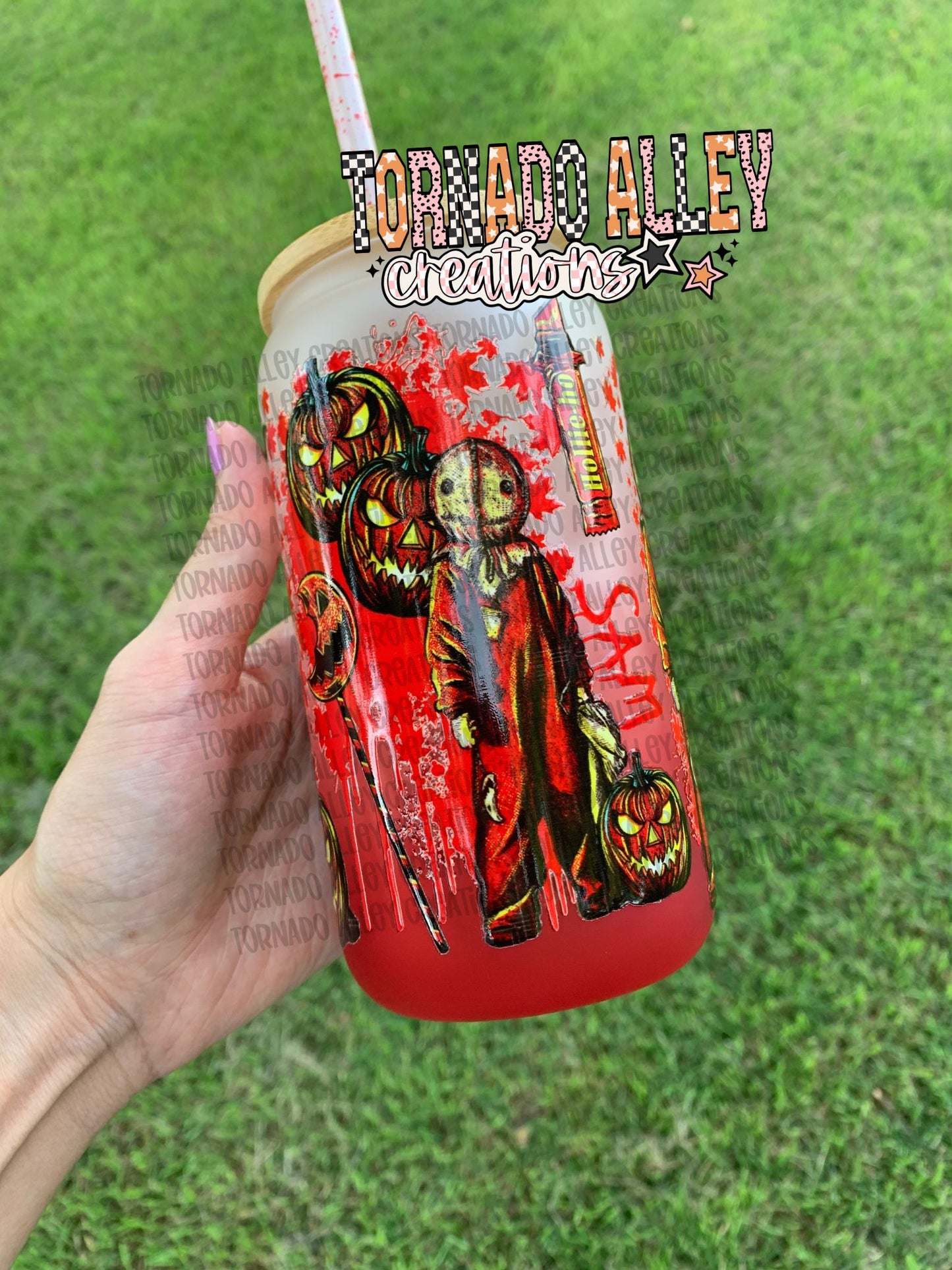 Spooky Horror Red Frost 16oz Glass Can