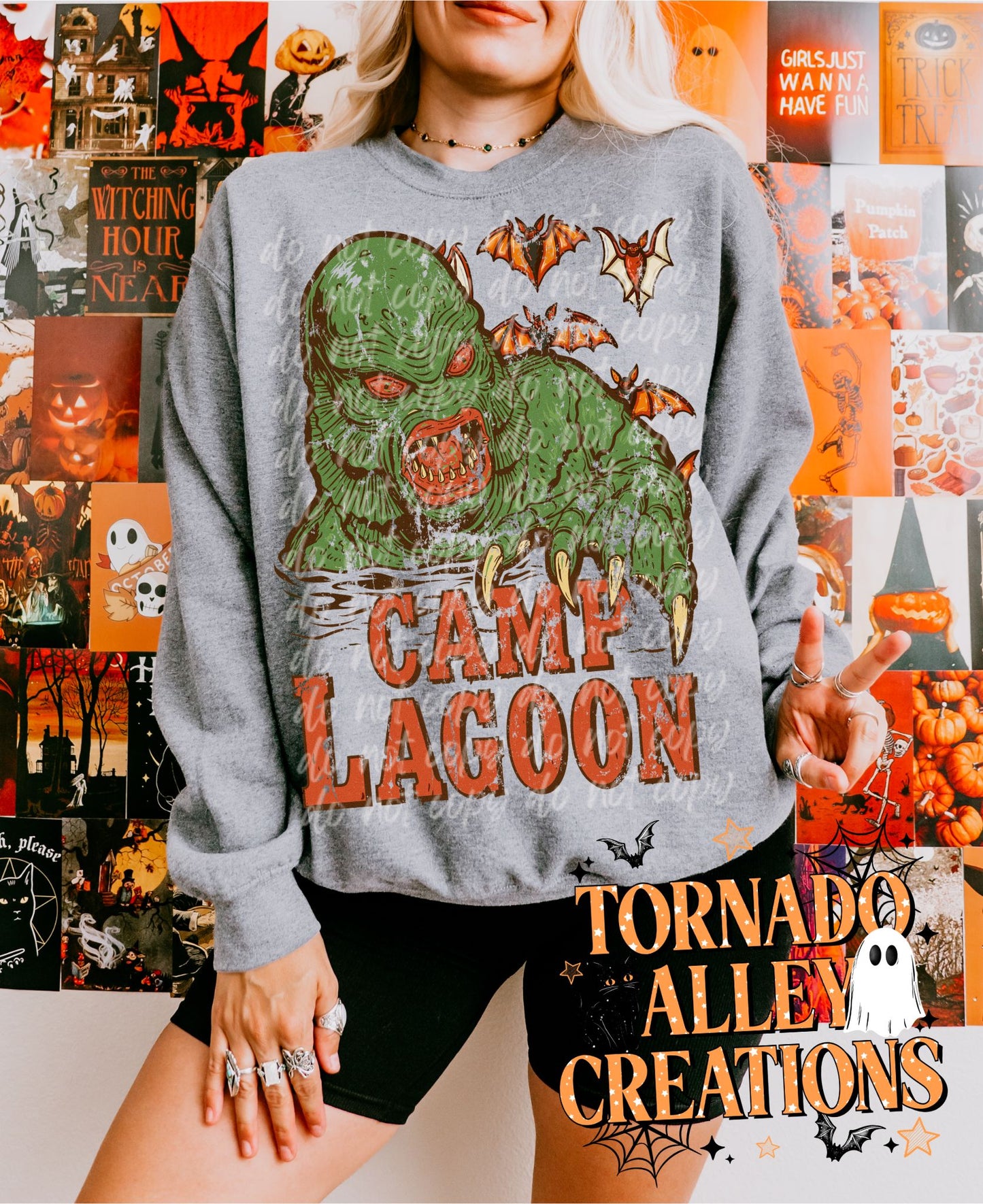 Camp Lagoon Crewneck