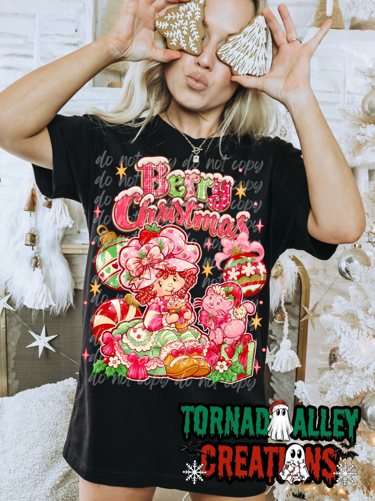 Berry Christmas Tee
