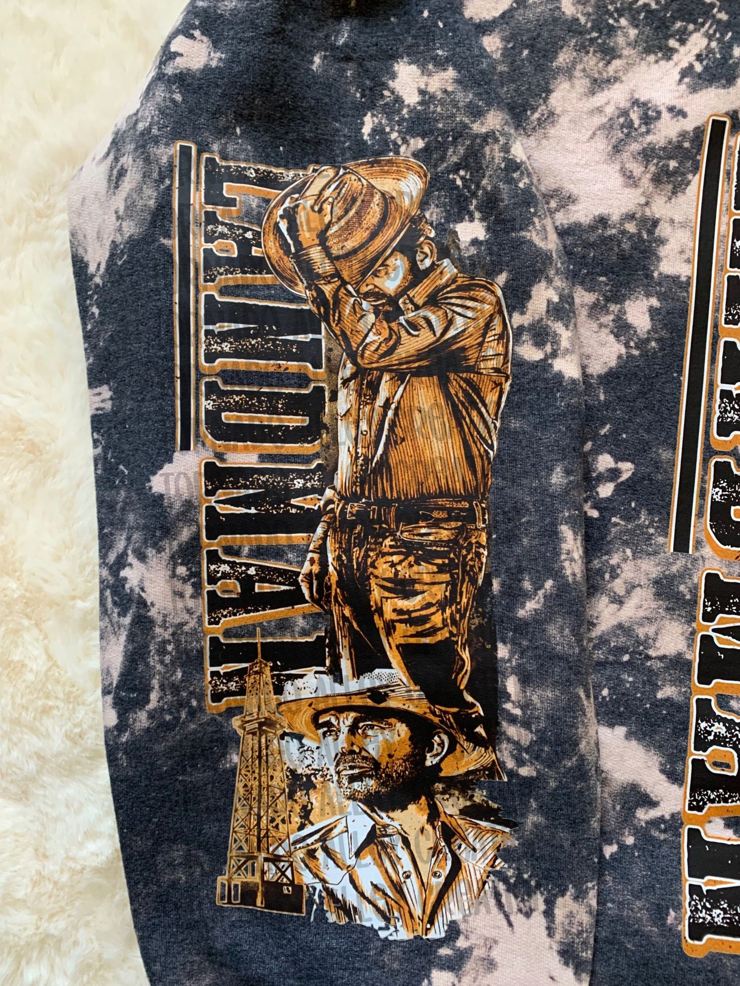 Oil Land Crewneck