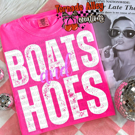 Boats Hoes Tee